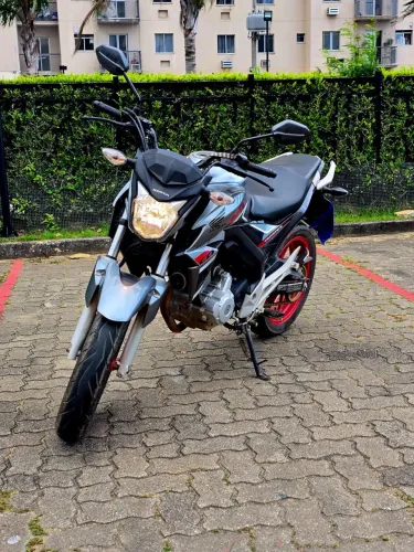 CB250 TWISTER BAIXO KM