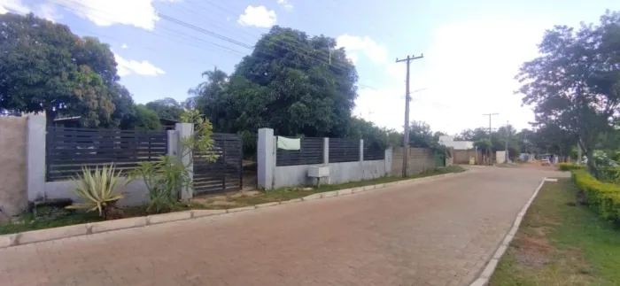 Casa condominio São Francisco 2 - aceita troca