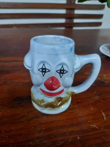 Canecas de palhaço vintage colecionáveis