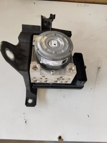 Modulo ABS jeep Compass.   P68485881AA