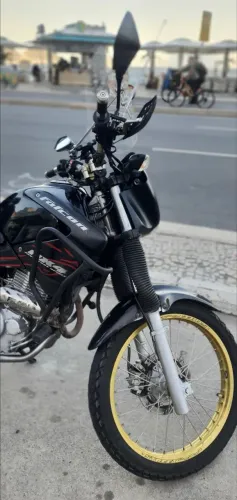 Nx Falcon 400 2007 com 56mil rodados. Extremamente conservada. Doc. Ok. Minha à 15 anos.