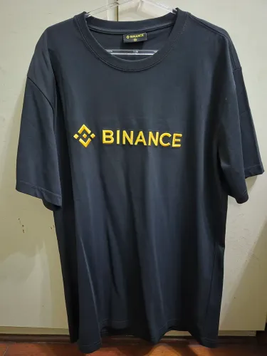 Camiseta Binance Oficial nunca usada