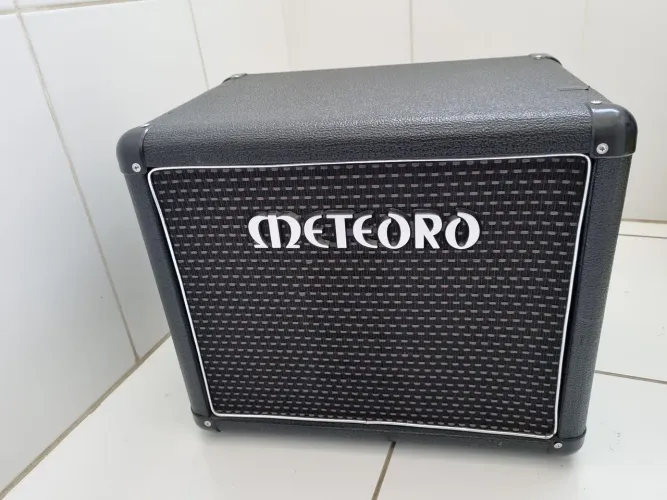 Gabinete Meteoro para guitarra 1x12 com falante