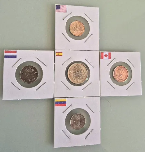 Moedas Estrangeiras Aleatórias Sem Repetição Com Bandeiras