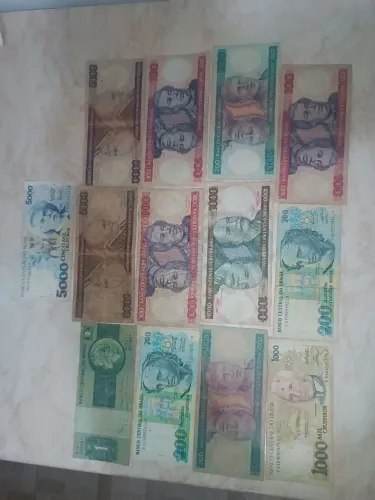Vendo cédulas antigas de cruzeiros