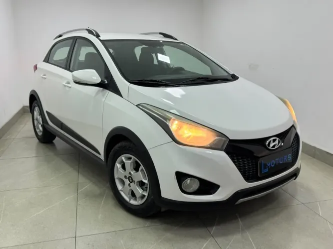 Hyundai HB20X Style 1.6 Flex 16V Mec. 2015