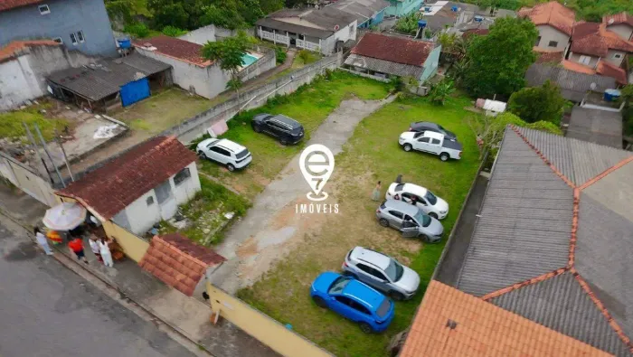 TERRENO A VENDA DE 20 X 50 EM EMBU - GUAÇU - 1.000 M²