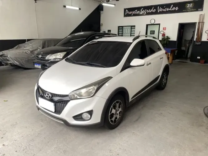 Hyundai HB20X Premium 1.6 Flex 16V Aut. 2015