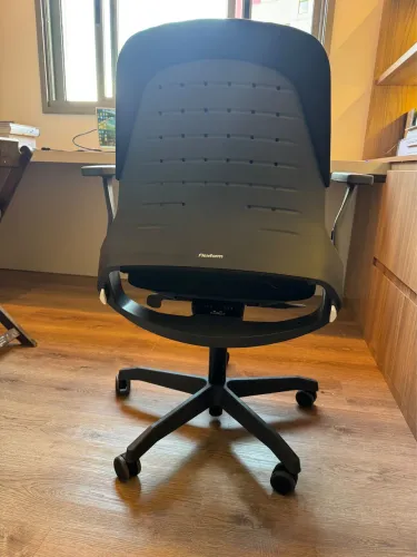 Cadeira de Escritório - Flexform My Chair Pro All Black 