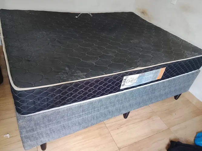 Vendo cama de casal comfort pro