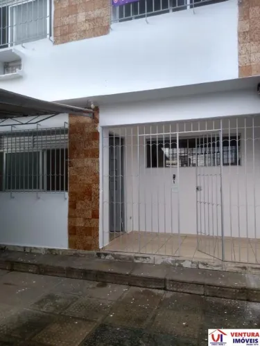 Casa à Venda em Jardim Atlântico
