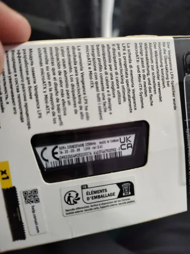 Memória ram DDR4 Corsair LPX 16 GB 3200mhz