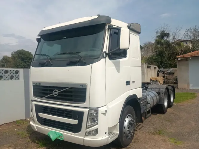 Volvo FH 460 6x2 ano 2014