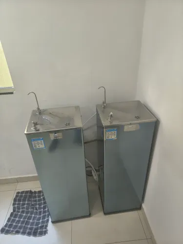 Bebedouro 110 em perfeitas condições.