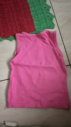 Blusinha Infantil Rosa com Estampa de Oncinha - Linda e Conservada!