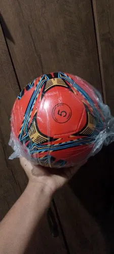 Vende-se bola nova