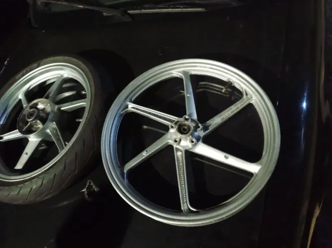 Rodas de Titan 150 sport 