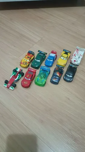 Lote carrinhos do filme carros 10 unidades carros 2 Disney Pixar 