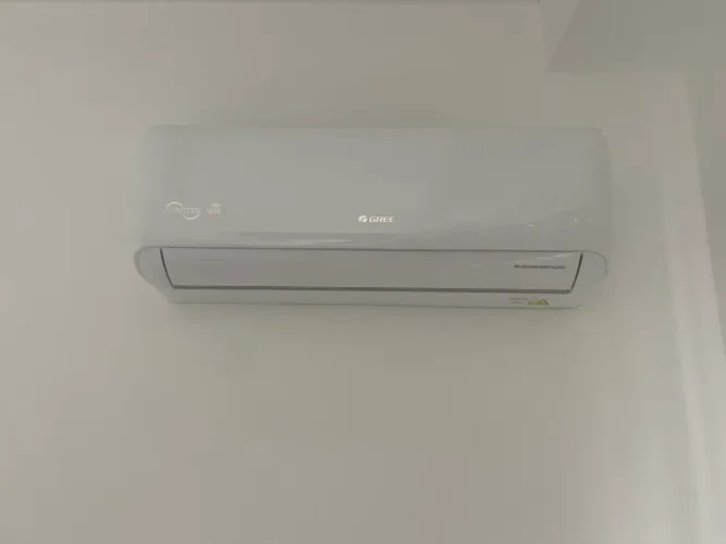Ar Condicionado Gree Wi-fi Quente e Frio 9000 btus