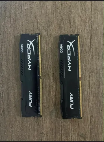 Memoria RAM DDR4 16GB 8+8