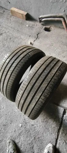 Par de pneus Delinte DS2 SUV 255/45 R20