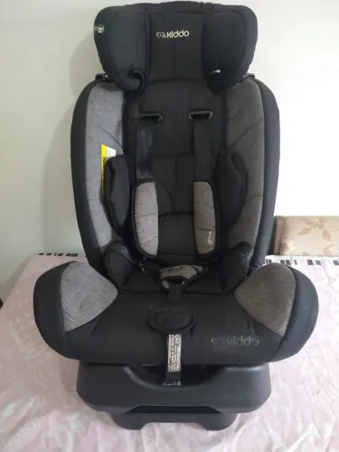 Cadeirinha para carro Kiddo - Até 36 Kg (Semi-Nova)