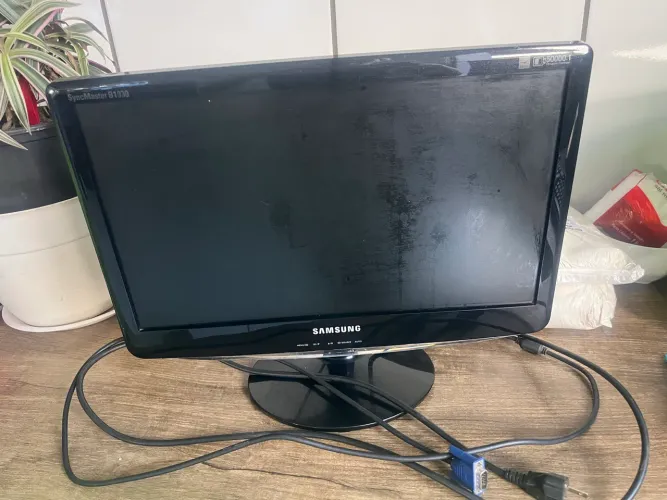 monitor Samsung SyncMaster B1930.