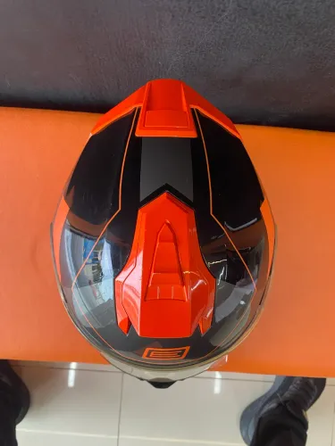Capacete Dínamo Origine