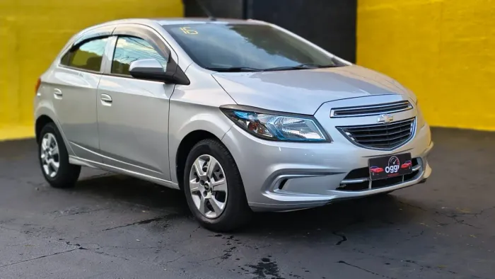 Chevrolet Onix Hatch LT 1.4 8V Flex Mec. 4P 2016