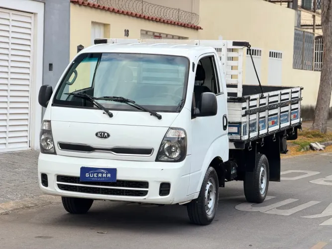 Kia Motors Bongo K-2500 2.5 4X2 TB Diesel 2013