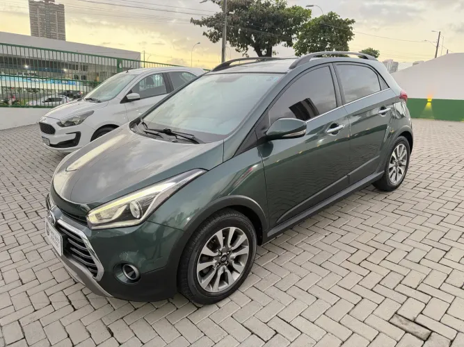 Hyundai HB20X Premium 1.6 Flex 16V Aut. 2016