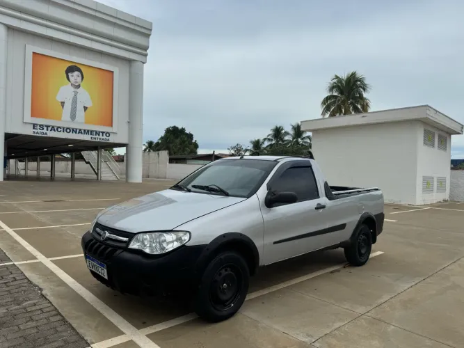 Fiat Strada 1.4 MPI Fire Flex 8V CS 2012
