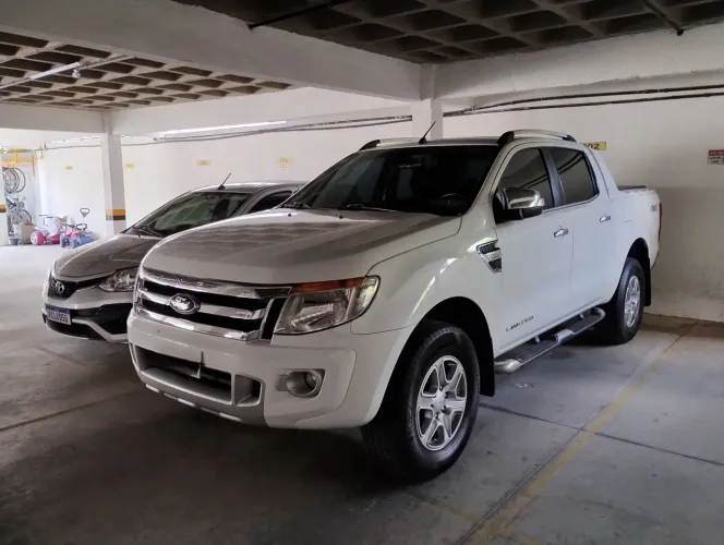 Ford Ranger Limited 3.2 20V 4X4 CD Aut. Dies. 2014