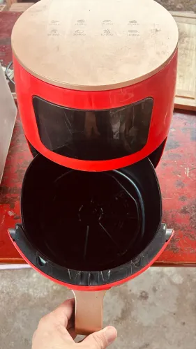 Fritadeira Elétrica Air Fryer 4,5 Litros 4 Em 1 - 
