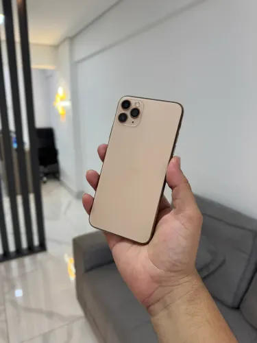 iPhone 11 Pro Max 64 gigas tela nova