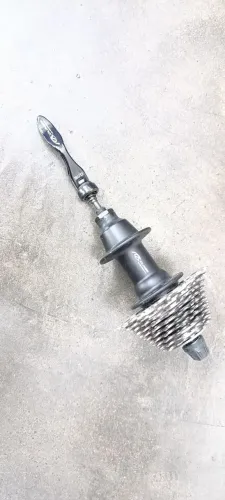 Cubo e catraca shimano 
