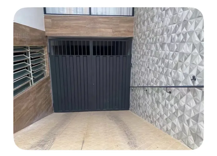 Casa com galpão no Inês Groppo uba 