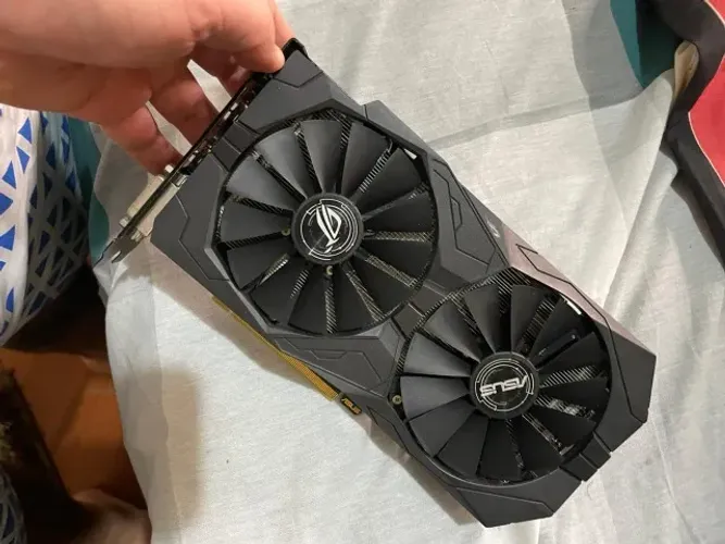 Placa de Video Rx470 4gb Asus Strix rog