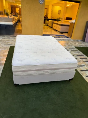 Cama box Casal HERVAL USADA BASE + COLCHÃO - entrego! 