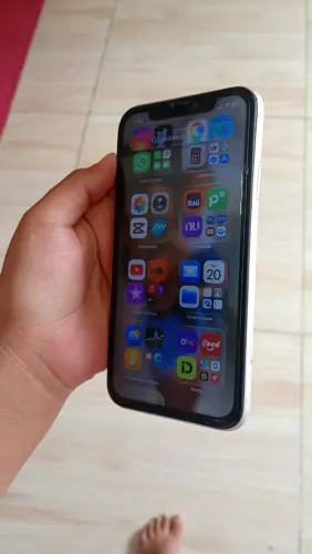 iPhone 11