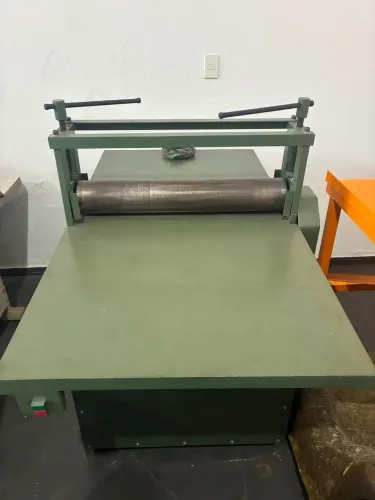Calandra para Espuma 790 X 180 mm