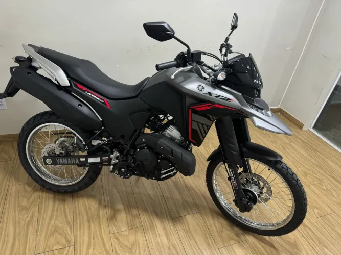 Yamaha XTZ 250cc Lander 2026 Zero Km. Entrada de 2.500,00 + 311,00 Fixas.