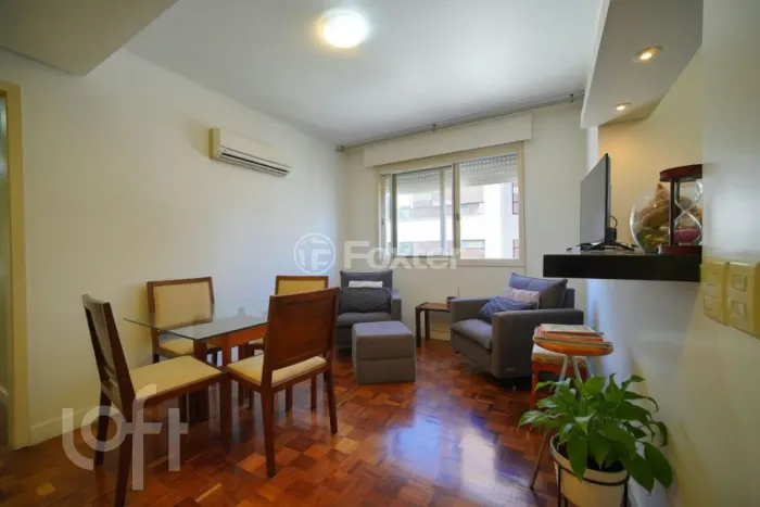Apartamento à venda em Auxiliadora com 70 m², 2 quartos, 1 suíte, 1 vaga