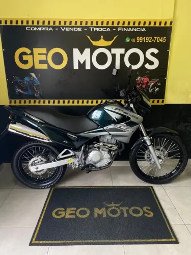 Honda nx Falcon moto de pe a ponta sem detalhes algum !
