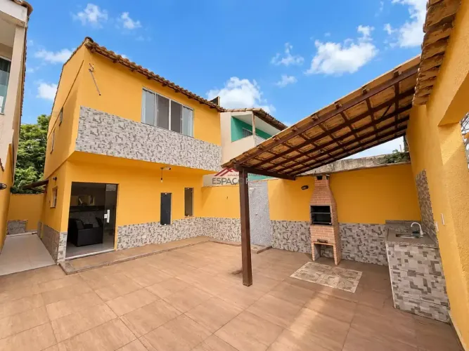Casa duplex independente com 03 quartos à venda Tucuns Búzios