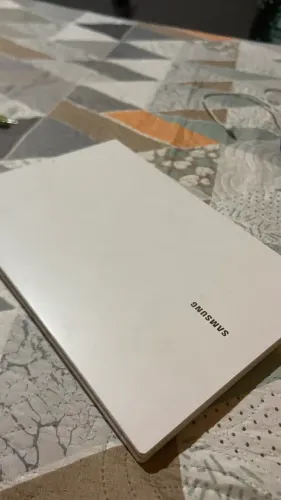 Notebook Samsung semi novo