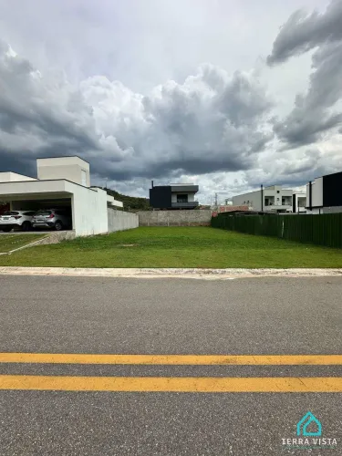 Terreno em Condomínio à venda em Taubaté, CYRELLA, 380m²