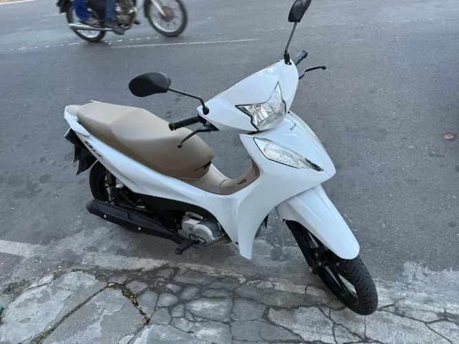 Honda Biz 125 EX/ 125 EX Flex 2026