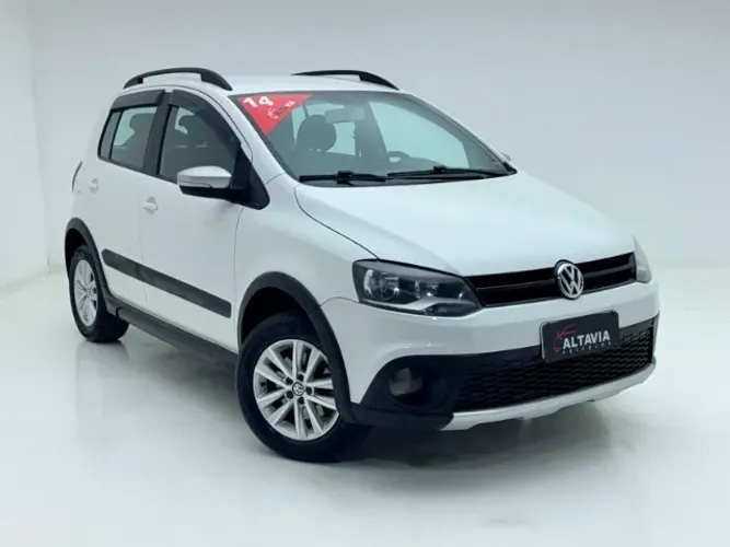Volkswagen Crossfox 1.6 MI Total Flex 8V 5P 2014