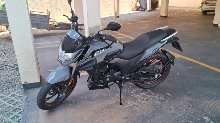 VENDO MOTO NOVA